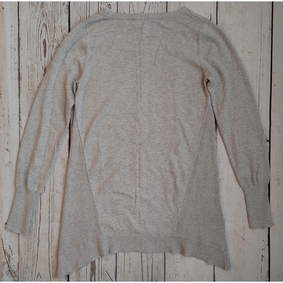 Athleta Grey Ribbed Tunic - Picture 8 of 9